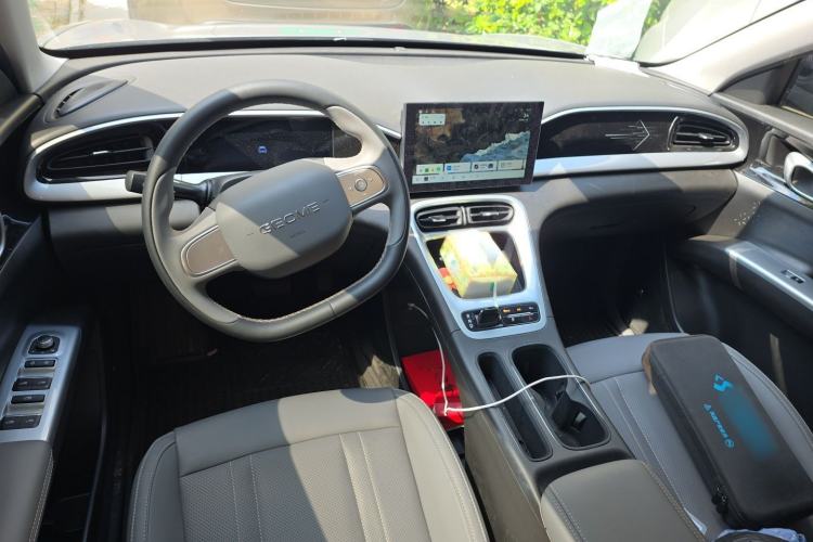 Used Geely Galaxy Geome 2026 Model 310km Youth Edition Center Console