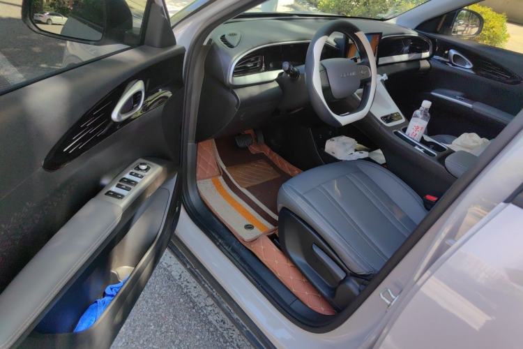 Used Geely Galaxy Geome 2026 Model 410km Carefree Edition Driver Seat