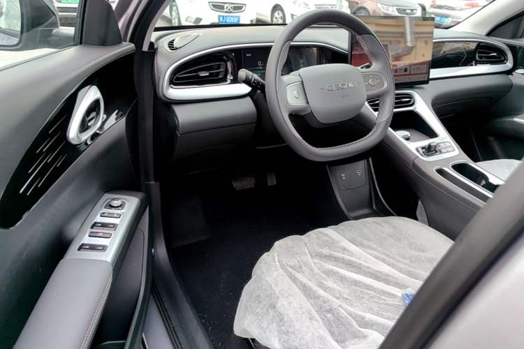 Used Geely Galaxy Geome 2026 310km Wind-Riding Edition Driver Seat