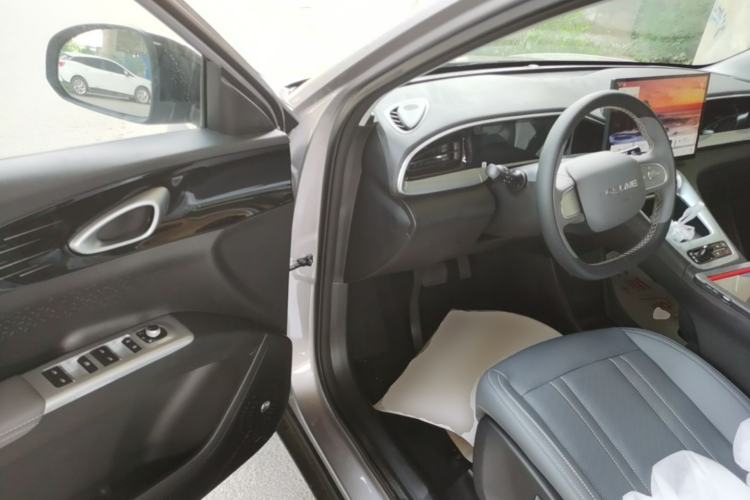 Used Geely Galaxy Geome 2026 Model 410km Freedom Edition Driver Seat