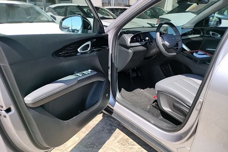 Used Geely Galaxy Geome 2026 Model 310km Youth Edition Driver Seat