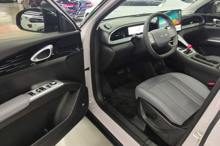 Used Geely Galaxy Geome 2026 Model 410km Exploration Edition Driver Seat