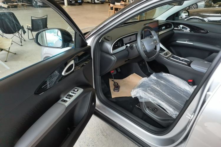 Used Geely Galaxy Geome 2026 Model 410km Exploration Edition Driver Seat