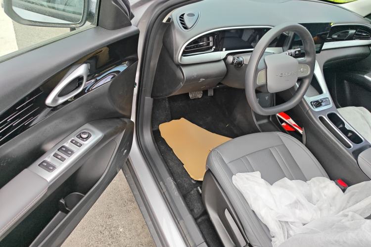 Used Geely Galaxy Geome 2026 Model 410km Carefree Edition Driver Seat