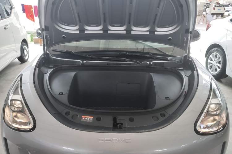 Used Geely Galaxy Geome 2026 Model 310km Youth Edition Engine Bay