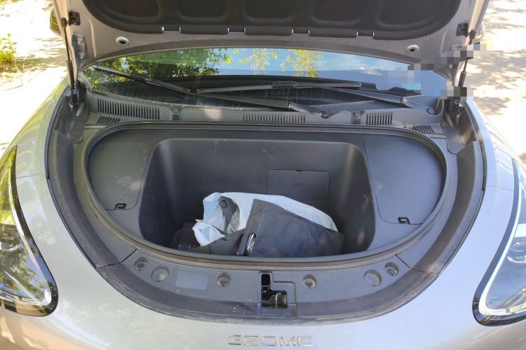 Used Geely Galaxy Geome 2026 Model 310km Youth Edition Engine Bay