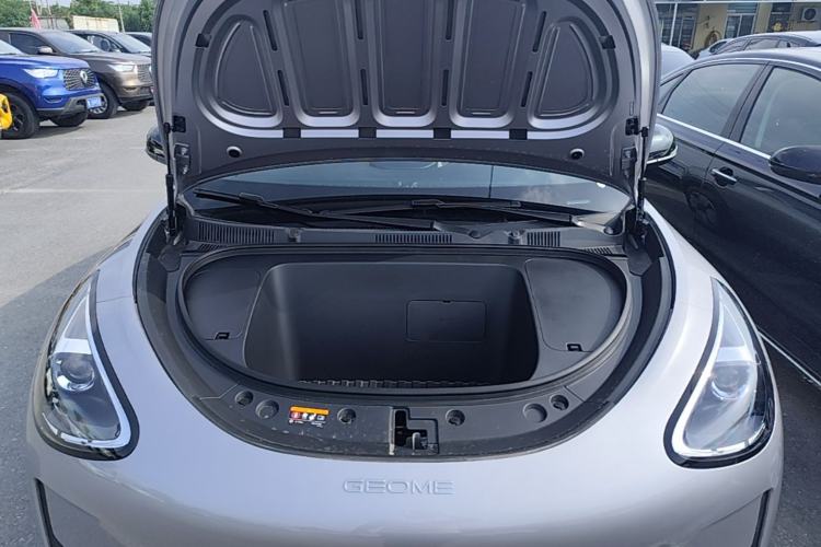 Used Geely Galaxy Geome 2026 Model 310km Youth Edition Engine Bay
