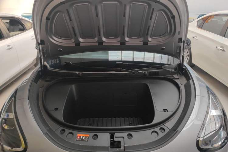 Used Geely Galaxy Geome 2026 Model 310km Youth Edition Engine Bay