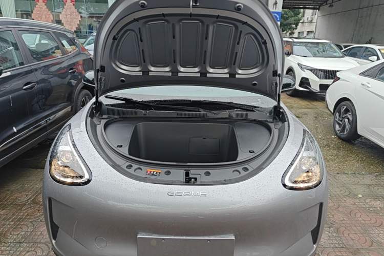 Used Geely Galaxy Geome 2026 Model 310km Youth Edition Engine Bay