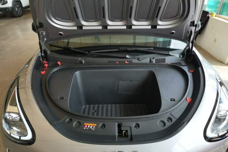 Used Geely Galaxy Geome 2026 Model 410km Exploration Edition Engine Bay