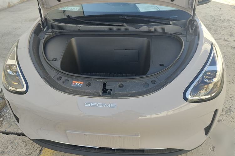 Used Geely Galaxy Geome 2026 Model 310km Youth Edition Engine Bay