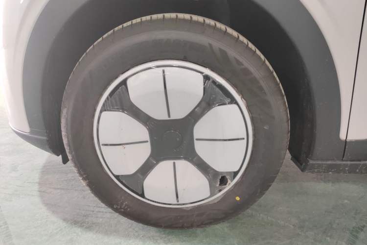 Used Geely Galaxy Geome 2026 Model 310km Youth Edition Exterior 2