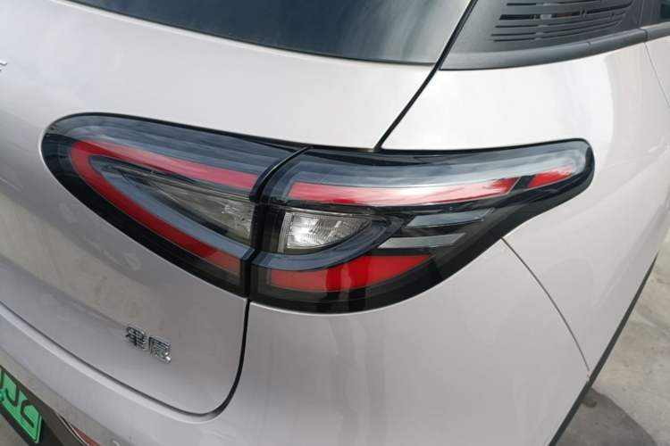 Used Geely Galaxy Geome 2026 Model 310km Youth Edition Exterior 3