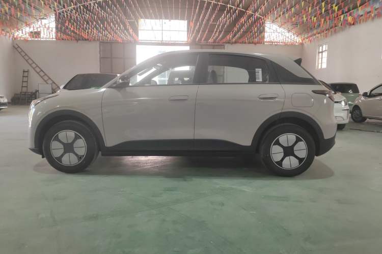 Used Geely Galaxy Geome 2026 Model 310km Youth Edition Exterior 3