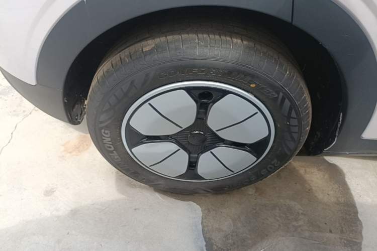 Used Geely Galaxy Geome 2026 Model 310km Youth Edition Exterior 5