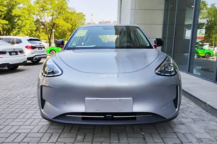 Used Geely Galaxy Geome 2026 Model 310km Youth Edition Front