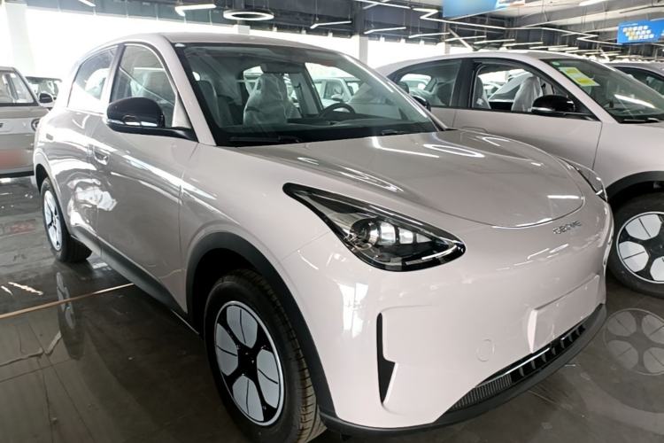 Used Geely Galaxy Geome 2026 Model 410km Carefree Edition Front Right 45 Deg