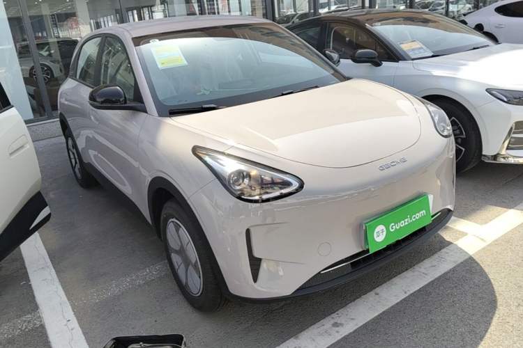 Used Geely Galaxy Geome 2026 Model 310km Youth Edition Front Right 45 Deg
