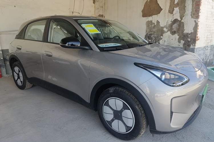 Used Geely Galaxy Geome 2026 Model 310km Youth Edition Front Right 45 Deg