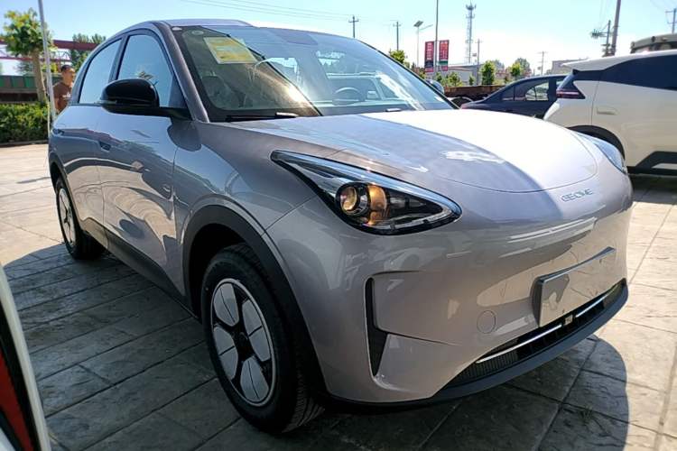 Used Geely Galaxy Geome 2026 Model 310km Youth Edition Front Right 45 Deg