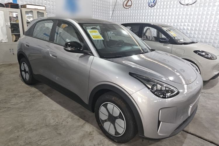 Used Geely Galaxy Geome 2026 Model 310km Youth Edition Front Right 45 Deg