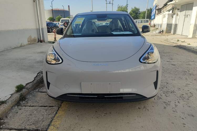 Used Geely Galaxy Geome 2026 Model 310km Youth Edition Front