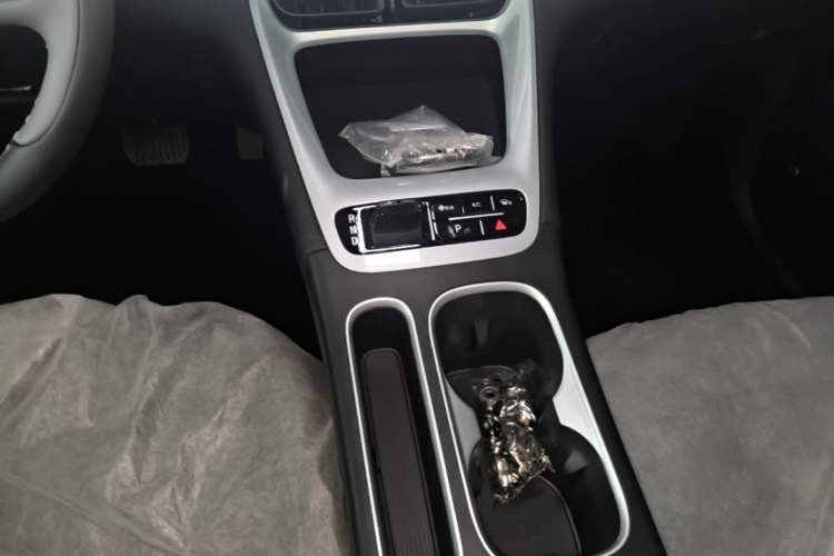 Used Geely Galaxy Geome 2026 Model 310km Dream Edition Gear Lever