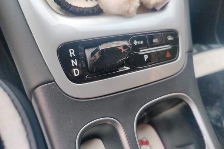 Used Geely Galaxy Geome 2026 Model 310km Dream Edition Gear Lever