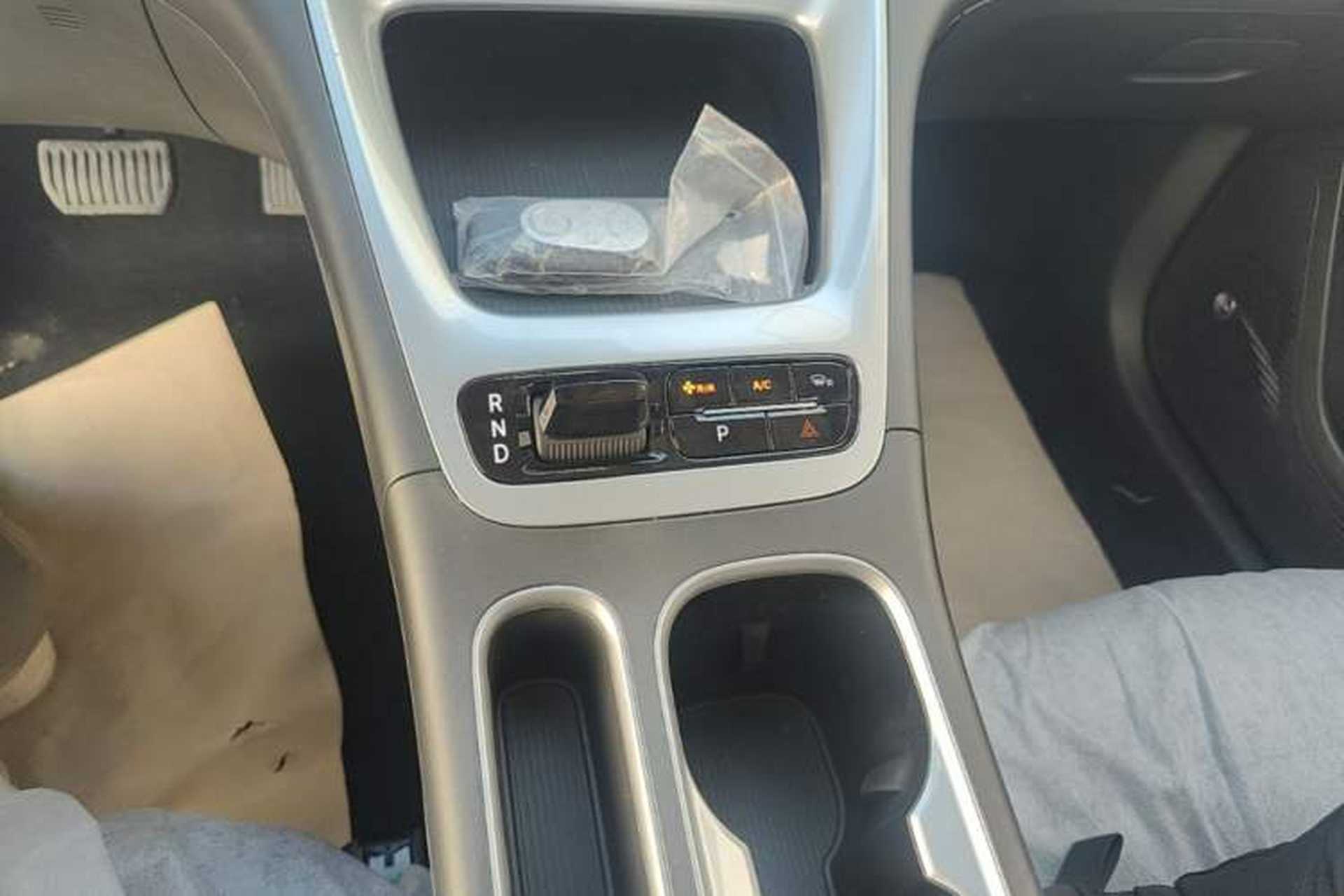 Used Geely Galaxy Geome 2026 Model 310km Youth Edition Gear Lever