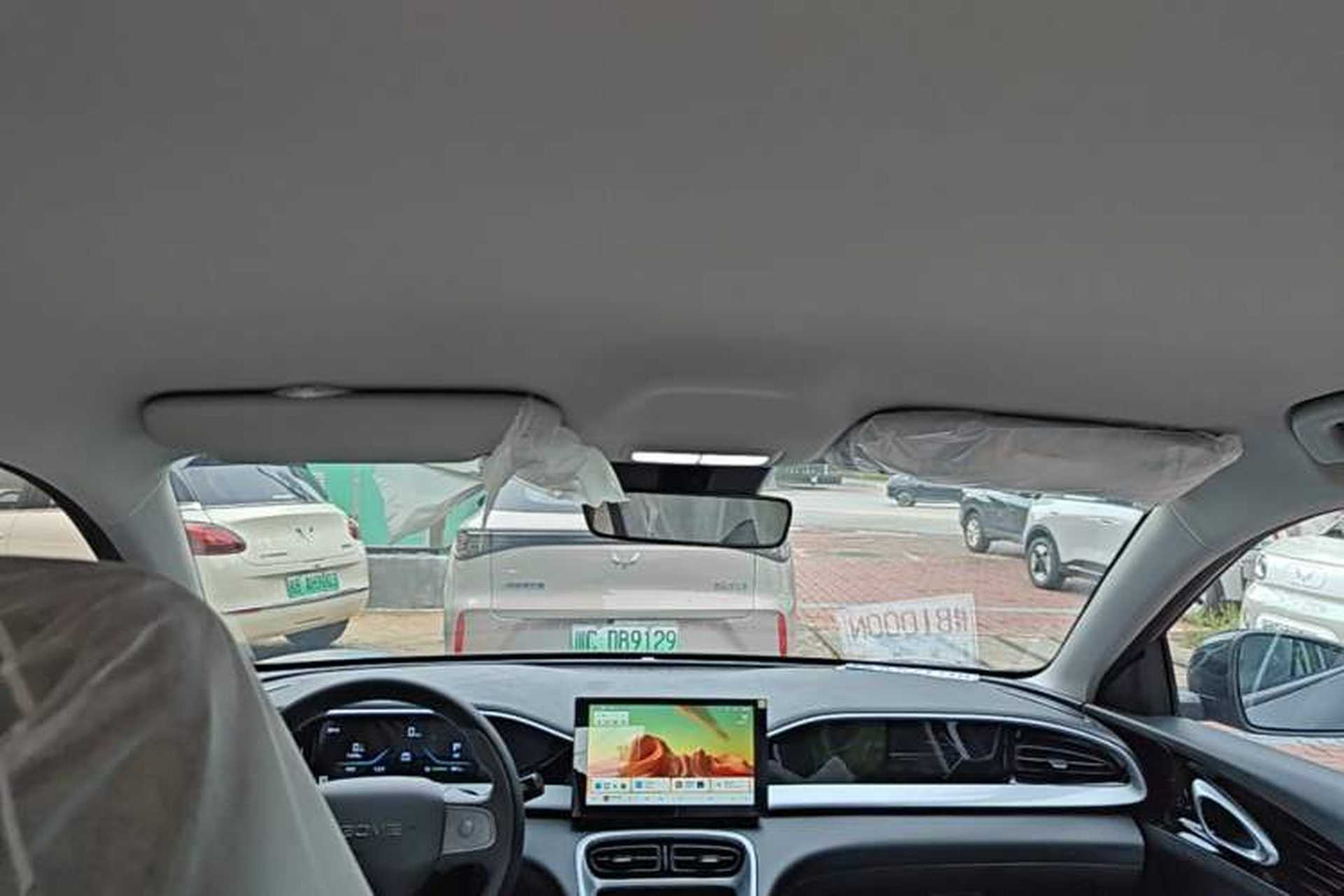 Used Geely Galaxy Geome 2026 Model 310km Youth Edition Headliner
