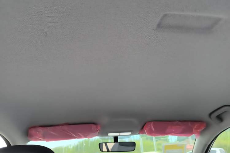Used Geely Galaxy Geome 2026 Model 410km Carefree Edition Headliner