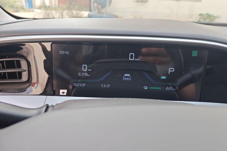 Used Geely Galaxy Geome 2026 Model 310km Youth Edition Instrument Cluster
