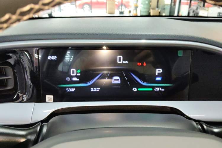 Used Geely Galaxy Geome 2026 Model 310km Youth Edition Instrument Cluster