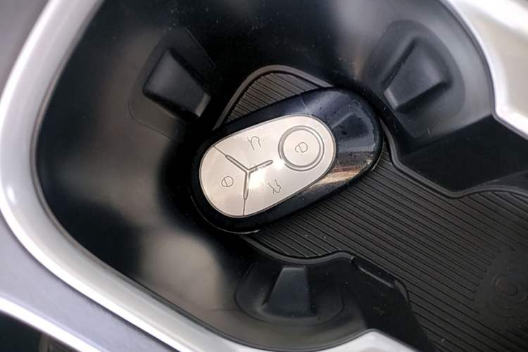 Used Geely Galaxy Geome 2026 Model 310km Youth Edition Interior 1