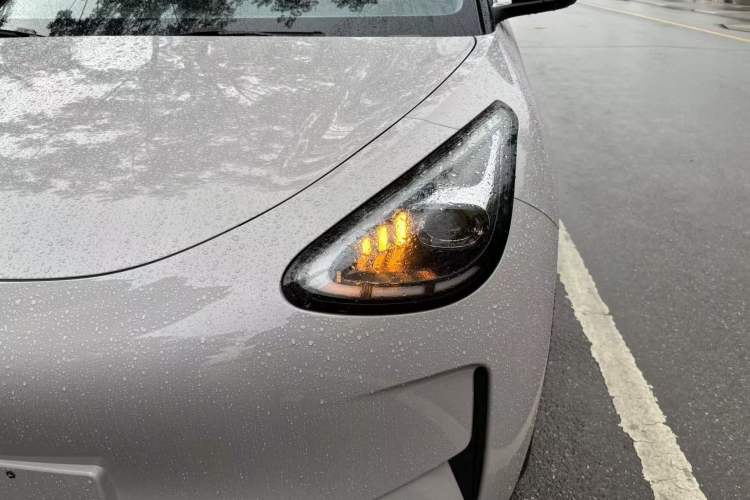 Used Geely Galaxy Geome 2026 Model 410km Freedom Edition Left Front Headlight