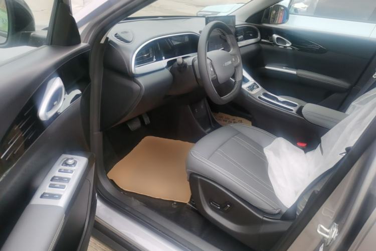 Used Geely Galaxy Geome 2026 Model 310km Dream Edition Left Front Seat