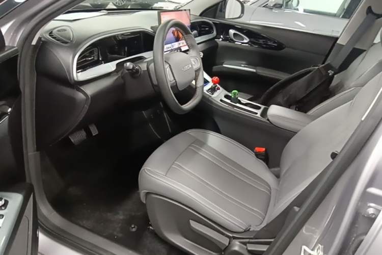 Used Geely Galaxy Geome 2026 Model 410km Freedom Edition Left Front Seat