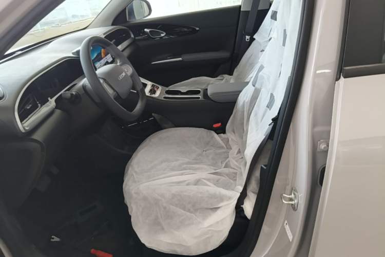 Used Geely Galaxy Geome 2026 Model 310km Youth Edition Left Front Seat