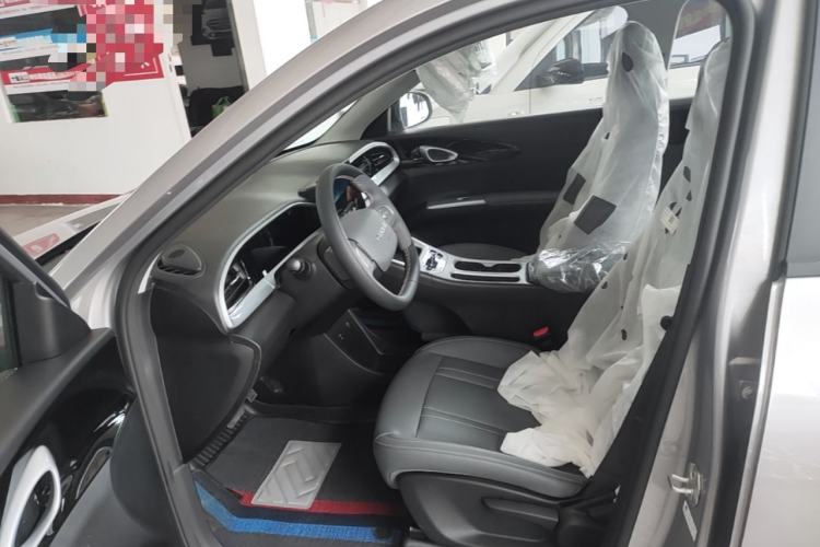 Used Geely Galaxy Geome 2026 Model 310km Youth Edition Left Front Seat
