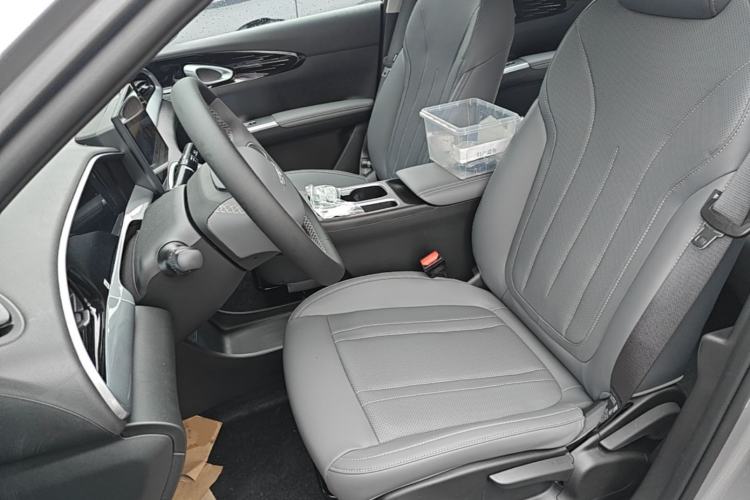 Used Geely Galaxy Geome 2026 Model 310km Youth Edition Left Front Seat