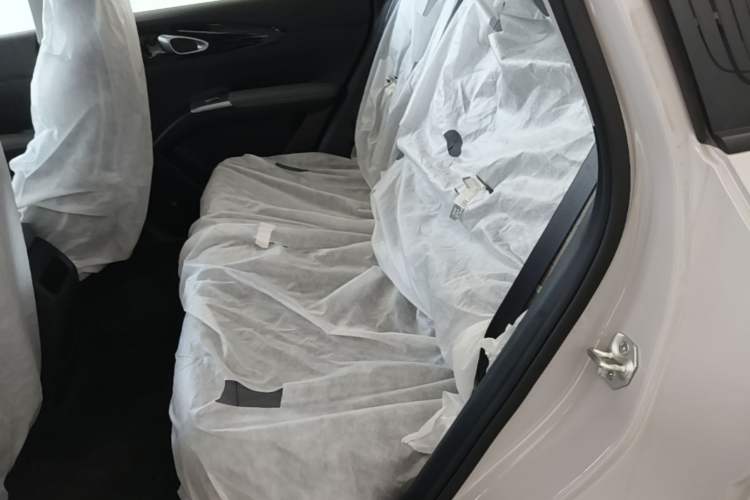 Used Geely Galaxy Geome 2026 Model 310km Youth Edition Left Rear Seat