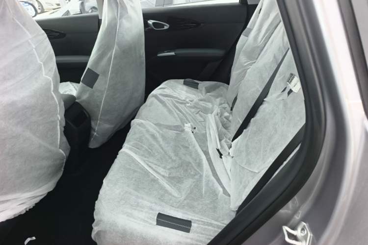 Used Geely Galaxy Geome 2026 Model 310km Youth Edition Left Rear Seat