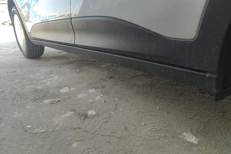 Used Geely Galaxy Geome 2026 Model 310km Youth Edition Left Side Sill