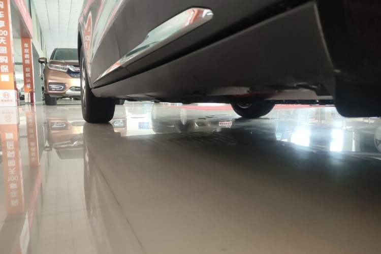 Used Geely Galaxy Geome 2026 Model STAR Limited Edition Left Side Sill