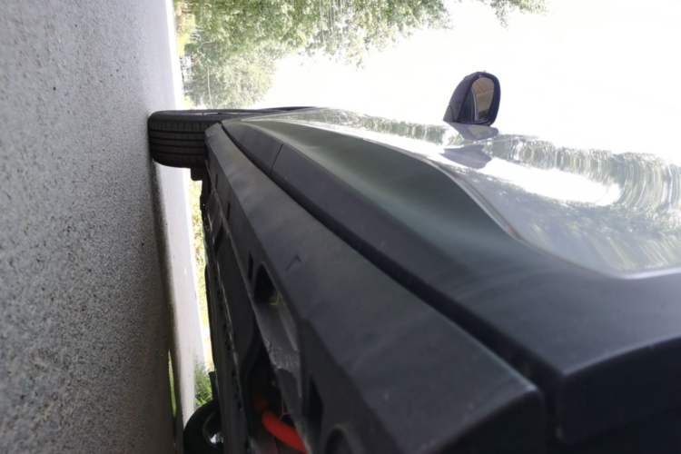 Used Geely Galaxy Geome 2026 Model 410km Freedom Edition Left Side Sill