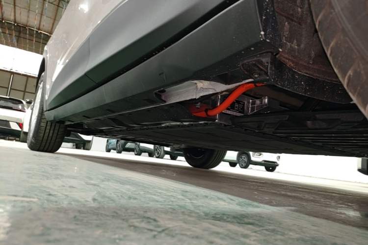 Used Geely Galaxy Geome 2026 Model 310km Youth Edition Left Side Sill