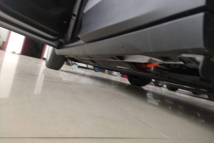 Used Geely Galaxy Geome 2026 Model 310km Youth Edition Left Side Sill