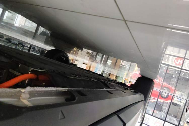 Used Geely Galaxy Geome 2026 Model 310km Youth Edition Left Side Sill