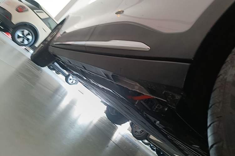 Used Geely Galaxy Geome 2026 Model 310km Dream Edition Left Side Sill