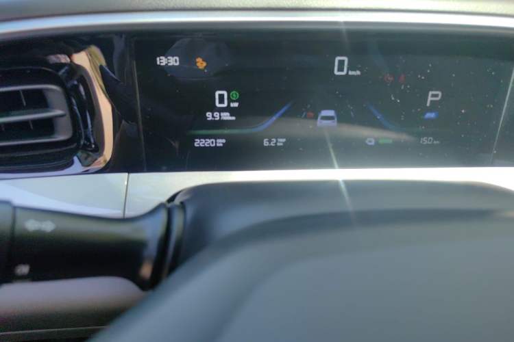 Used Geely Galaxy Geome 2026 Model 410km Carefree Edition Odometer Close Up